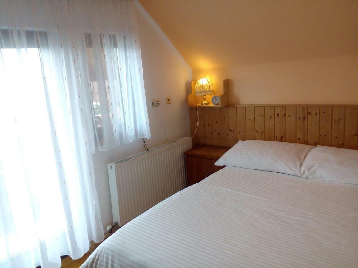 Ferienhaus In Der Schlipfing Mit Garten Altmünster Екстериор снимка